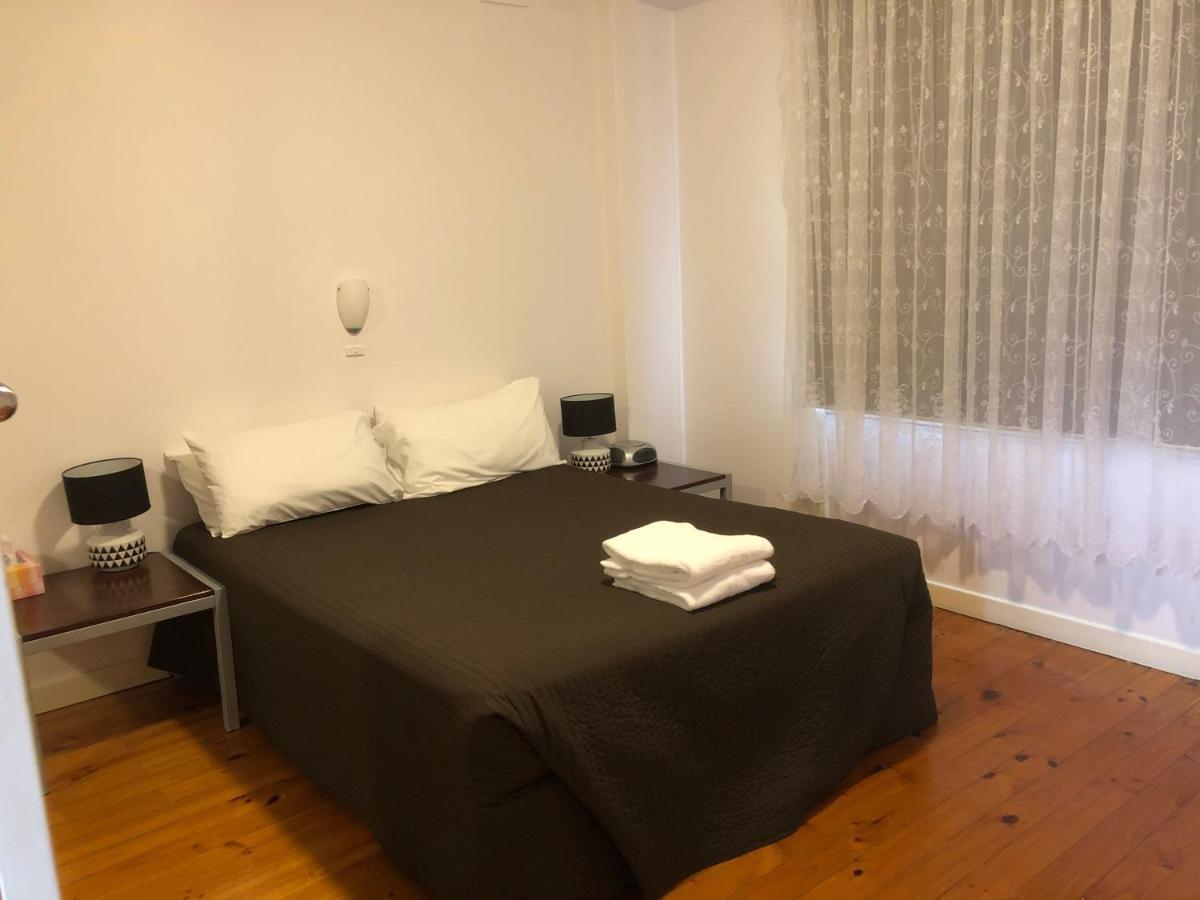 Glenelg Holiday Apartments-Ellis Adelaïde Extérieur photo