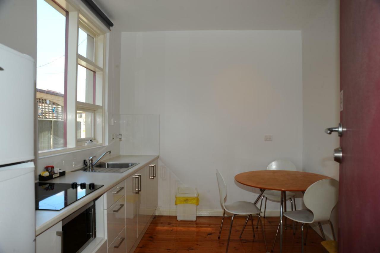 Glenelg Holiday Apartments-Ellis Adelaïde Extérieur photo